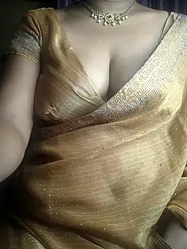 Preeti345 online show from 04/20/26, 06:27