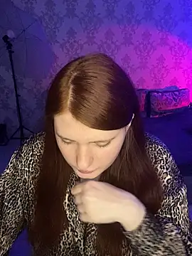 NicollVeys online show from 12/05/25, 12:08