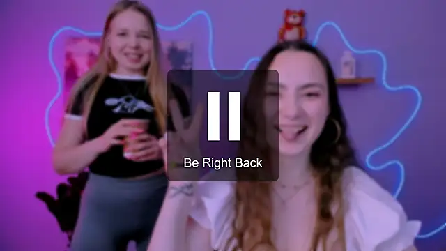 Snapshot of jenna_elayne chatting on 03/02/26, 08:43 jenna elayne online show from 03/02/26, 08:43