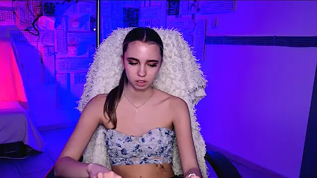 KimPorins online show from 02/08/26, 03:48