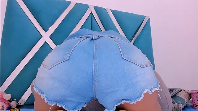 cataleyasantana online show from 03/20/26, 03:44