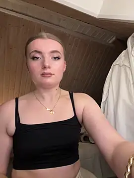 MilaLuxe online show from 12/16/25, 07:52