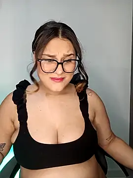Valeriaa 21 online show from 03/27/26, 02:50