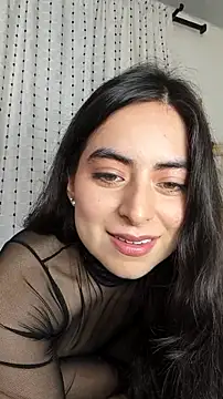 saasha Petit online show from 03/18/26, 11:57