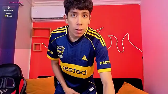 Neo Twink online show from 03/24/26, 07:08