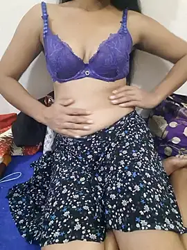 Riya rani8 online show from 12/17/25, 09:48