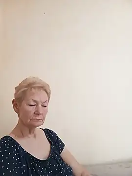 Calypso-Loove online show from 05/16/26, 10:47