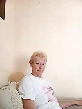 Calypso-Loove online show from 06/05/26, 01:39