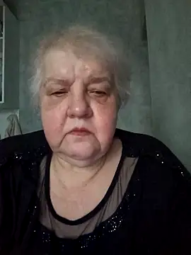 HapinessLovee online show from 02/04/26, 07:58