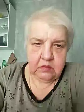 HapinessLovee online show from 04/25/26, 11:13