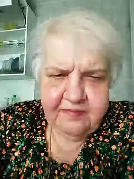 HapinessLovee online show from 05/11/26, 11:38