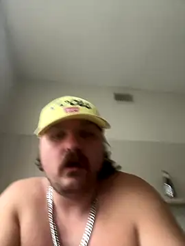 77Bella online show from 12/04/25, 06:27