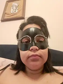 h4cPaolaMascherata online show from 04/11/26, 02:21