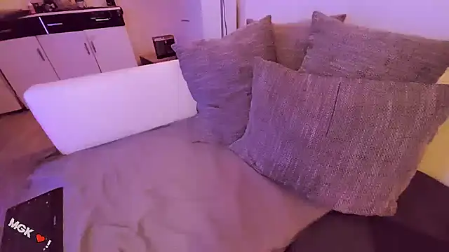 mindfvkc online show from 03/28/26, 03:50