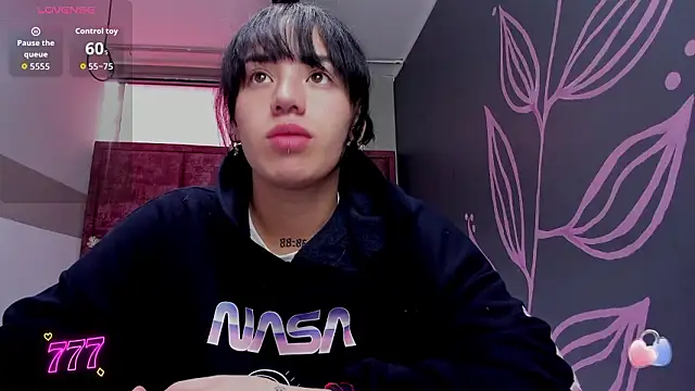 Kiara Fox   online show from 03/26/26, 08:03