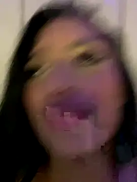 AlinaArgii online show from 12/13/25, 07:53