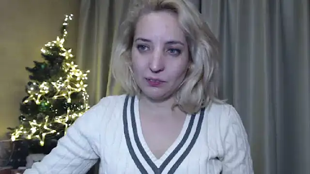 Snapshot of sweetpussy chatting on 01/03/25, 06:57 sweetpussy online show from 01/03/25, 06:57
