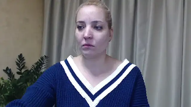 Snapshot of sweetpussy chatting on 02/07/25, 07:38 sweetpussy online show from 02/07/25, 07:38