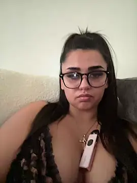 Wild Busty Niyah XX online show from 03/13/26, 12:12