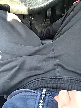 Snapshot of Ronnieedge chatting on 03/20/26, 03:50 Ronnieedge online show from 03/20/26, 03:50