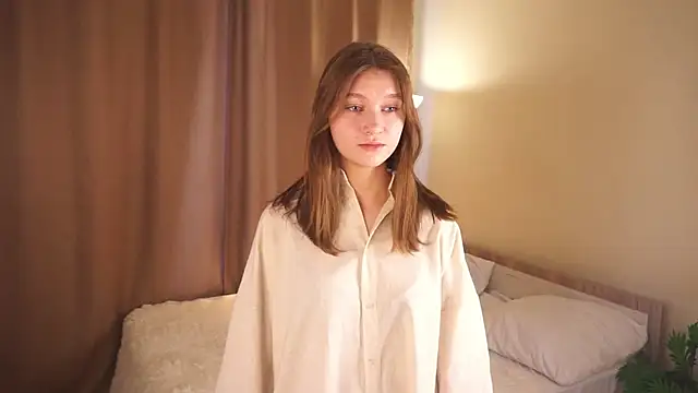 IrenaZeiler online show from 12/16/25, 06:07