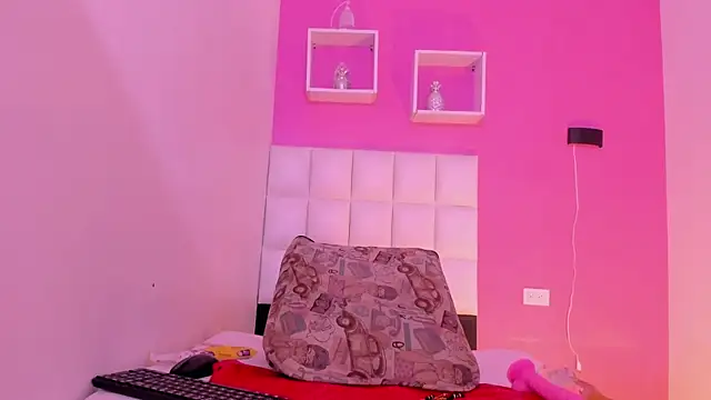 Melanny hot69 online show from 02/14/26, 08:27