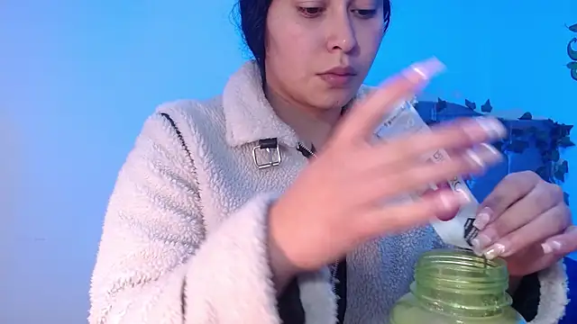 naomybenedetti online show from 01/15/26, 12:54