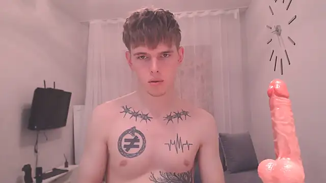 Snapshot of Fredd_Xanders chatting on 06/03/26, 10:51 Fredd Xanders online show from 06/03/26, 10:51