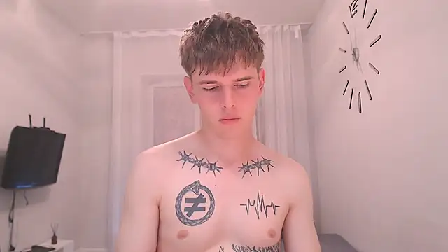 Snapshot of Fredd_Xanders chatting on 06/30/26, 05:14 Fredd Xanders online show from 06/30/26, 05:14