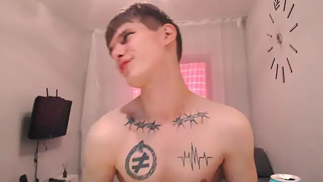 Snapshot of Fredd_Xanders chatting on 07/06/26, 03:14 Fredd Xanders online show from 07/06/26, 03:14
