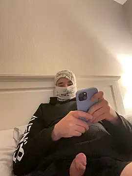 phantom898983 online show from 03/26/26, 09:48