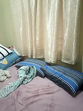 Cinpussie89 online show from 12/05/25, 09:40