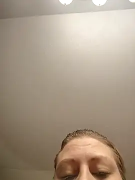 SpiderRose online show from 12/19/25, 03:19