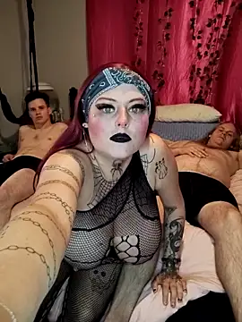 SpiderRose online show from 04/01/26, 03:07