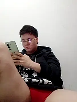 geminis xxx online show from 03/09/26, 03:32