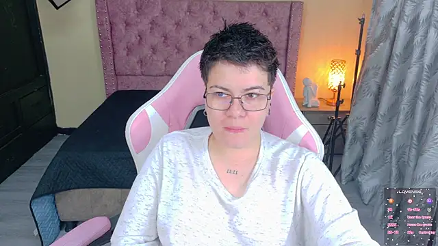 geminis xxx online show from 04/28/26, 04:50