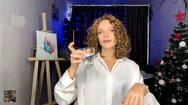 Miss Monroe online show from 12/15/25, 07:45