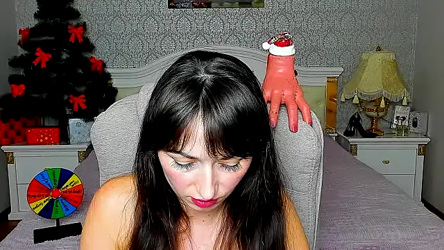 Snapshot of RosiAlina chatting on 12/18/25, 11:27 RosiAlina online show from 12/18/25, 11:27