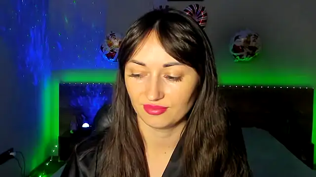 Snapshot of RosiAlina chatting on 01/13/26, 09:14 RosiAlina online show from 01/13/26, 09:14