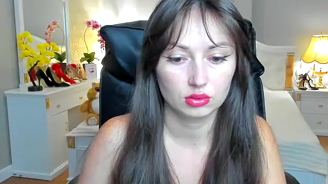 RosiAlina online show from 07/06/26, 06:32