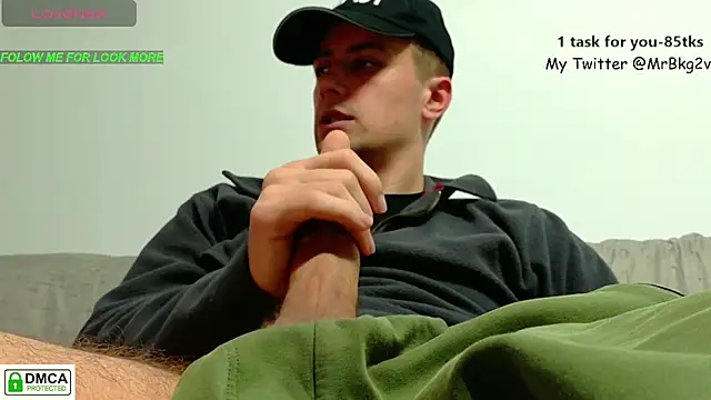 Snapshot of Brellisimo chatting on 12/22/25, 07:05 Brellisimo online show from 12/22/25, 07:05