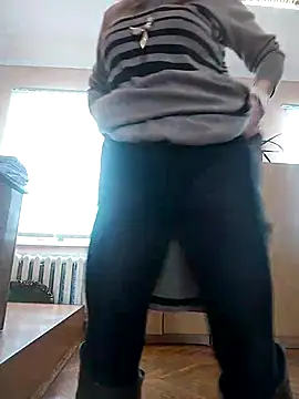 AhlyssaLove1155 online show from 02/05/26, 10:09