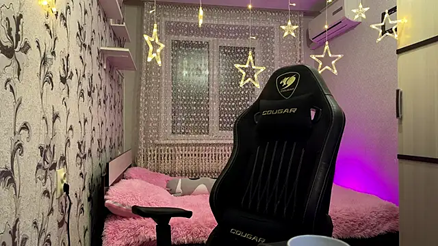 GayleLuu online show from 01/10/26, 03:14