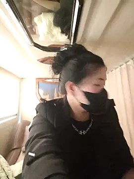 lilly dang online show from 12/23/25, 02:42