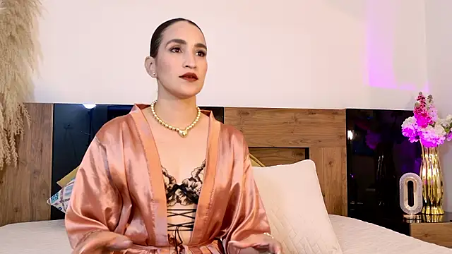 LucyHanks online show from 03/10/26, 11:37