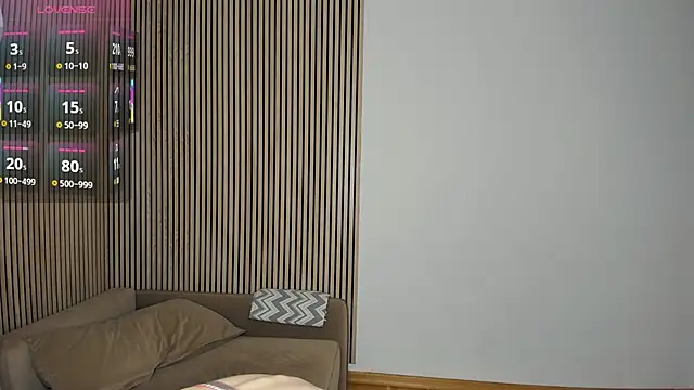 DesireeMillison online show from 01/15/26, 07:35