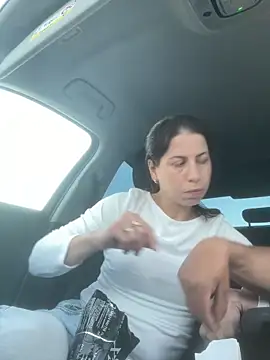 coupledeea online show from 04/05/26, 06:27