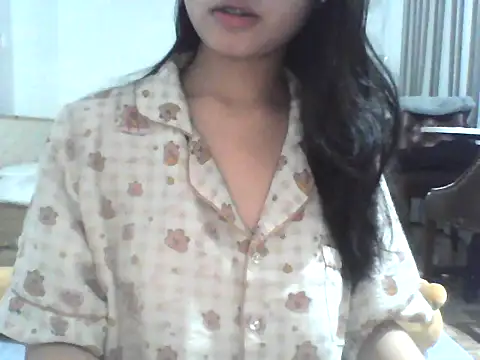 KellyCin online show from 12/14/25, 06:23