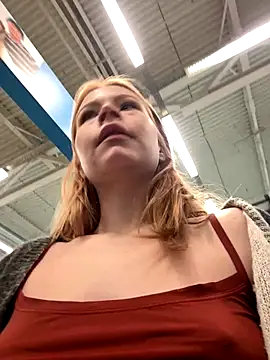  Little Ginger online show from 12/16/25, 04:39