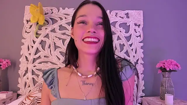 loraineblake online show from 02/16/26, 01:29